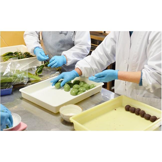 ふるさと納税 和菓子 もち菓子 新潟県 魚沼市  No.5762-0518 手作り笹団子10個＆笹雪だるま5個セットの画像