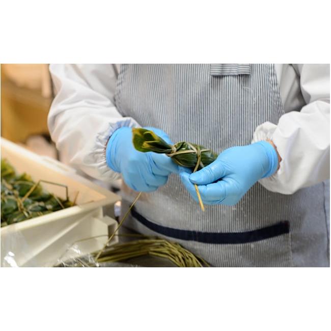 ふるさと納税 和菓子 もち菓子 新潟県 魚沼市  No.5762-0520 手作り笹団子10個＆笹雪だるま10個セットの画像