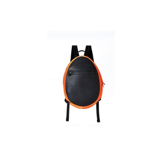 ふるさと納税 カバン リュック 奈良県 香芝市 こだわりの逸品「ネオプレンレザーバックパック」オレンジ 1993 こだわりの逸品「ネオプレンレザーバックパック…