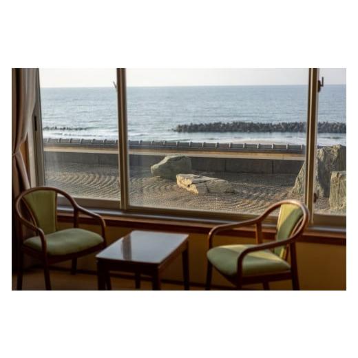 ふるさと納税 宿泊券 旅館・民宿 山形県 鶴岡市  令和7年産 コシヒカリ (精米) 10kg×海辺のお宿 一久 旬の特産品と宿泊利用券セット |  | 06