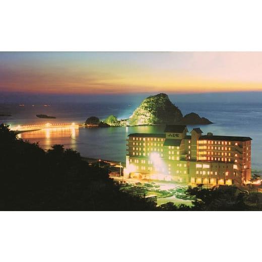 ふるさと納税 宿泊券 旅館・民宿 山形県 鶴岡市  令和7年産 コシヒカリ (精米) 10kg×由良温泉 ホテル八乙女 旬の特産品と宿泊利用券セット |  | 05