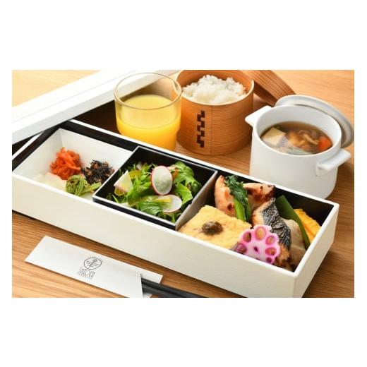 ふるさと納税 宿泊券 旅館・民宿 山形県 鶴岡市  令和7年産 コシヒカリ (精米) 10kg×SHONAI HOTEL SUIDEN TERRASSE 旬の特産品と宿泊利用券セット |  | 06