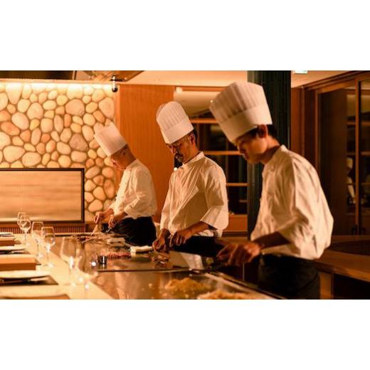 海外品 ふるさと納税 神奈川県 鎌倉市 鉄板焼き　七里ガ浜のペアコース券 【UOI1410551430】(49680円)