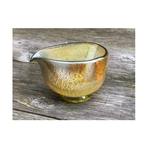 陶磁器・漆器・ガラス 鹿児島県 指宿市  ガラス工芸品 銀彩 飴釉酒器(片口・盃2個)(宮澤ガラス／077-1040) 【ほう】