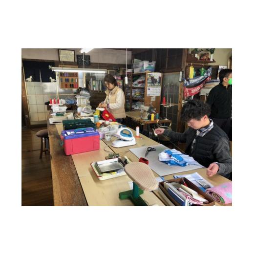 ふるさと納税 服 福島県 福島市 No.2010 競馬ジョッキー勝負服　タイプＡアーモンドアイ 有限会社シルクレーシング 勝負服 福島 競馬 競走馬 グッズ インテリ…の画像