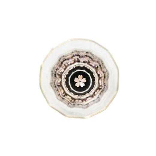 ふるさと納税 陶磁器・漆器・ガラス 富山県 高岡市 螺鈿ガラス 金杯（万華鏡） 桜（貝入）黒 高岡漆器 グラス 酒器 杯 盃 FAD-0030の画像
