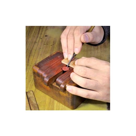 ふるさと納税 木工品・竹工品 京都府 亀岡市  楽器職人が作る メイプル印鑑ケースと 京印章制作士が彫る 彩樺（さいか）銀行印12ミリ丸_3