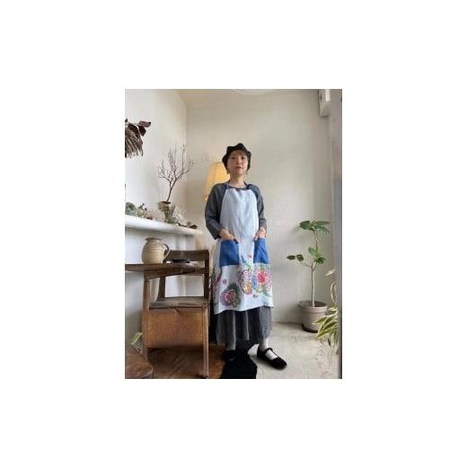ふるさと納税 織物・繊維品 沖縄県 那覇市 琉球びんがたリネンエプロン ブルー|沖縄県 那覇市 エプロン 琉球紅型 おしゃれ レディース かわいい 首掛けエプ…