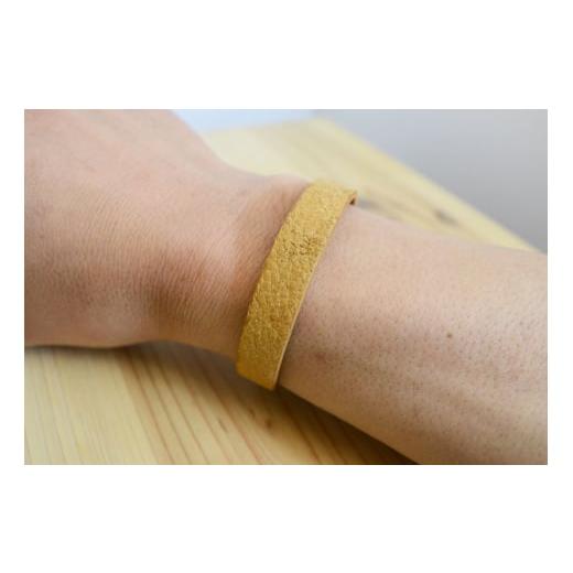 ふるさと納税 アクセサリー ブレスレット 宮城県 石巻市 石巻産 野生の鹿革ブレスレット(キャメル) キャメル