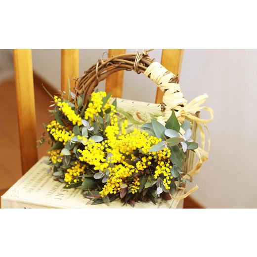 ふるさと納税 雑貨・日用品 花 岡山県 倉敷市 フレッシュ ミモザとユーカリのハーフムーンリース M 2027年2月下旬〜3月下旬発送予定 ハンドメイド ミモザリー…_1
