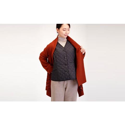 ふるさと納税 服 女 埼玉県 横瀬町 羊毛で暖かい「メリノン」Vネックインナーベスト（レディース・Mサイズ）| 羊毛 ウール 洗えるウール タクトコーポレーショ…の画像