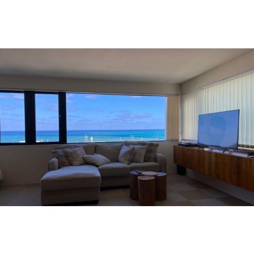 ふるさと納税 沖縄県 読谷村 BLUE STEAK WONDER YOMITANーNAGAHAMA・3〜4Fー　1泊2日宿泊券