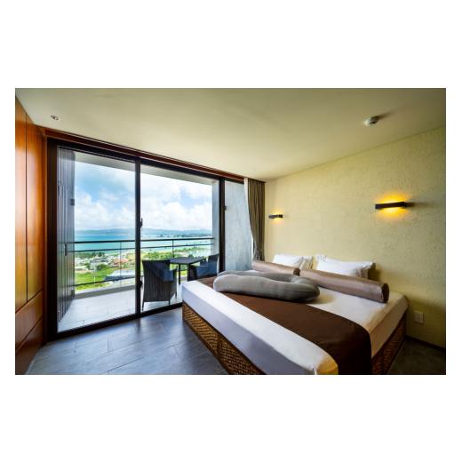 ふるさと納税 沖縄県 今帰仁村 オーシャンビュースイートに泊まる1泊2日2名様　夕朝食付きプラン（アウェイ沖縄古宇利島リゾート）