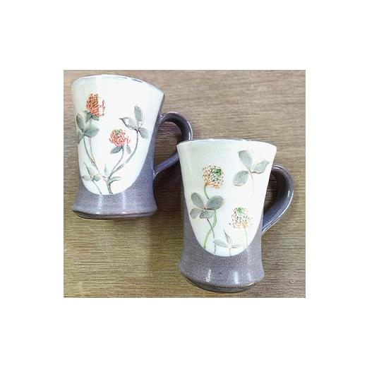 ふるさと納税 陶磁器・漆器・ガラス 北海道 江別市 手描き紅白ツメ草のペアマグカップ EB8-0209の画像