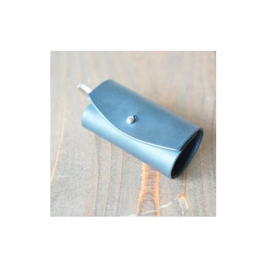 ふるさと納税 小物 岡山県 奈義町 ブラック イタリアンオイルレザーのリングキーケース ブラックカラー 革製品 ハンドメイド クラフト キーケース 革 レザー …