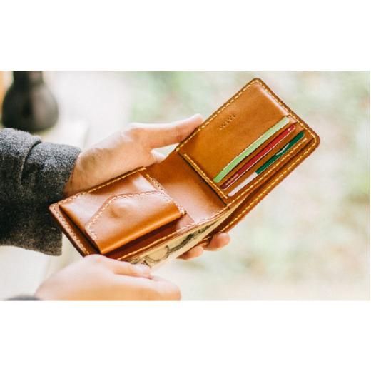 ふるさと納税 財布 福岡県 糸島市  Dark Brown DURAM クラシック二つ折り財布 小銭入れ付 2つ折り 革 レザー 9002 Duram Factory／ドゥラムファクトリー AJE05…の画像