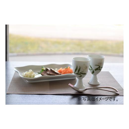 ふるさと納税 食器・グラス 佐賀県 有田町 深川製磁 有田焼 白百合 ペアワインカップ A45-98の画像