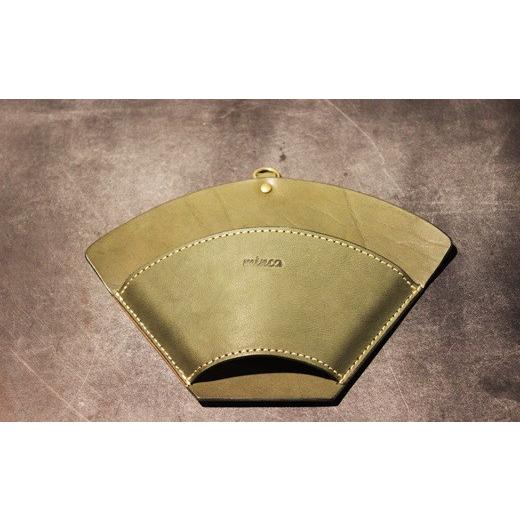 ふるさと納税 食器・グラス 栃木県 栃木市 minca 栃木レザーのコーヒーフィルターケース 自宅やキャンプシーンで ドリッパー のおともに/オリーブ 653 日用…