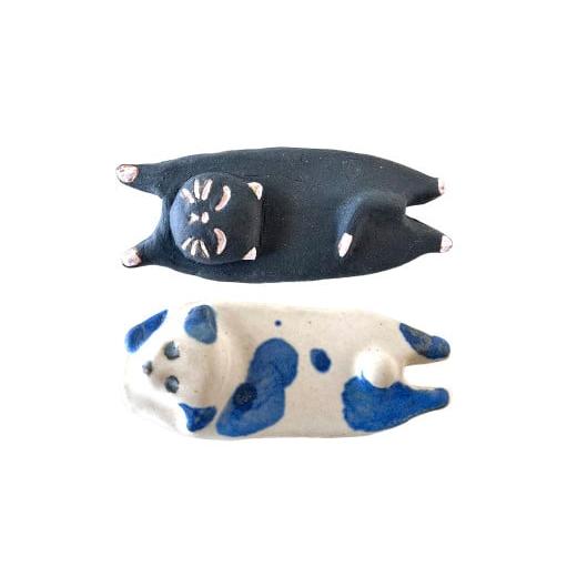ふるさと納税 雑貨・日用品 福岡県 岡垣町 受注制作 黒猫×犬セット 長さ8.5cm 幅3.5cm 高さ1.5cm 受注制作 黒猫×犬セット 長さ8.5cm 幅3.5cm 高さ1.5cm