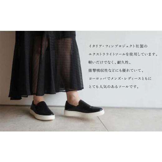 ふるさと納税 ファッション 靴 愛知県 名古屋市 本革 ブラックパイソンスリッポン(22.5cm)　靴 レザー 超軽量_3