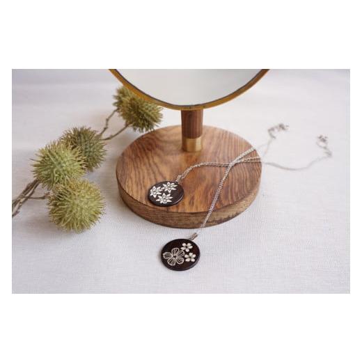 ふるさと納税 食器・グラス 箸 岩手県 北上市 可憐なお花のインレイネックレス(ワスレナグサ) ワスレナグサ