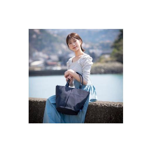 ふるさと納税 カバン トートバッグ 兵庫県 豊岡市 豊岡鞄　For The Blue Marche Tote M （Dブルー） ディープブルーの画像