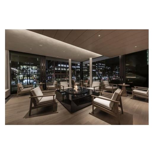 【新品 30%off 送料無料】 ふるさと納税 京都府 京都市 【ザ ロイヤルパークホテル アイコニック 京都】平休日1泊朝食付 ペア宿泊券《スーペリアツイン》 【XUR2925242567】(103040円)