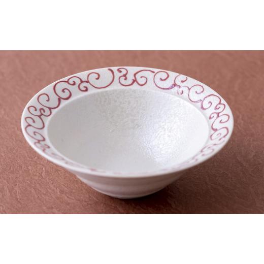 ふるさと納税 食器・グラス 皿 長崎県 佐世保市 G147p 〈平戸嘉祥窯〉パール唐草取鉢(赤)5枚セットの画像
