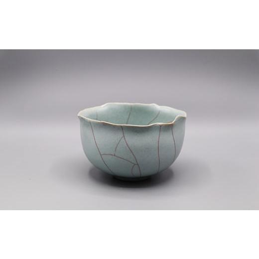 ふるさと納税 陶磁器・漆器・ガラス 埼玉県 久喜市 茶碗(青瓷)明石大(あかし ひろき)作 埼玉県 久喜市 特産 陶芸 陶器 焼き物 器 うつわ お椀 茶碗 作家