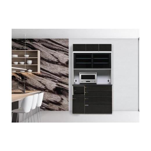 ふるさと納税 家具 収納家具 福岡県 大川市 (ブラック木目) 開梱設置 オッド キッチンボード 幅130cm 上置き付 耐震 引き戸 食器棚 オープンボード 完成品 カ…