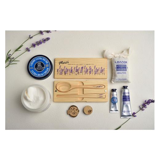 ふるさと納税 岩手県 釜石市 fc-61-001　釜石産木材とロクシタンのディーニュ・レ・バンラベンダー観光農園オリジナルセット ラベンダー シア