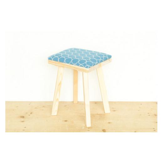 ふるさと納税 家具 インテリア・寝具・収納 神奈川県 秦野市 088-01北欧家具talo オリジナルフィンランド製スツール(ブルー) 1脚 (サイズ:幅 35.5cm 奥…