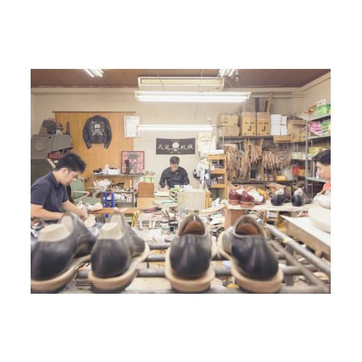 ふるさと納税 ファッション 靴 東京都 台東区 レザー雪駄 (ゴム底) 浅草の靴職人橋本公宏氏がハンドメイドでお作りする「上質な雪駄」 (サイズ：S(23.0〜24.5c…の画像