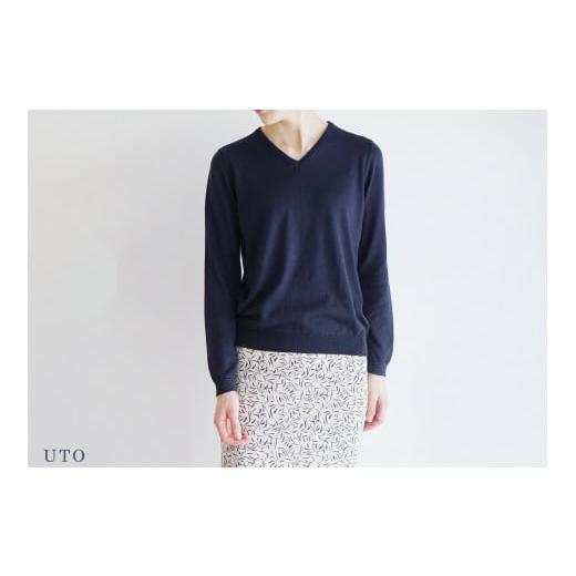 ふるさと納税 服 女 岩手県 北上市 NEW UTOカシミヤ レディース シルクVネックセーター(ブラックL) 岩手県 北上市 P0073 ブラックL