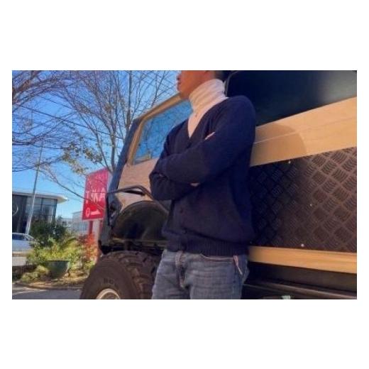 ふるさと納税 服 男 茨城県 水戸市  アルパカ専門店　T'IKA メンズカーディガンVネック　黒・紺混色糸　(アルパカ100％) アパレル 洋服 おしゃれ 羽織 プ…の画像