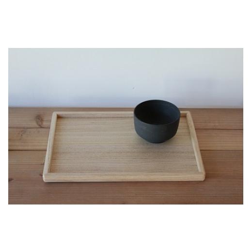 ふるさと納税 木工品・竹工品 茨城県 石岡市 桐のトレー (M) 桐製 木製 36cm 24.5cm 無垢材 防虫剤 漂白剤 不使用 天然木 桐材 国産 日本製 食器 雑貨 インテ…_4