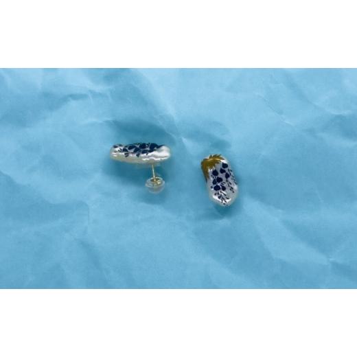 ふるさと納税 アクセサリー ピアス 滋賀県 近江八幡市 琵琶パールと蒔絵のコラボを実現 『ビワパール?』の蒔絵ピアス K18（藤） FG01Wの画像