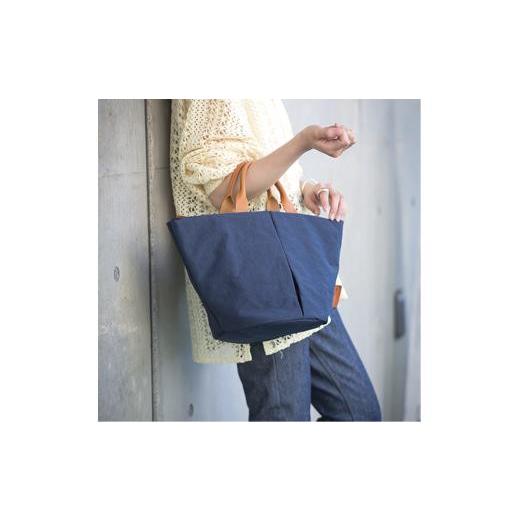 ふるさと納税 カバン トートバッグ 兵庫県 豊岡市 豊岡鞄　トートバッグS（ネイビー）TUTUMU Marche mini（S1800　24-145） ネイビーの画像