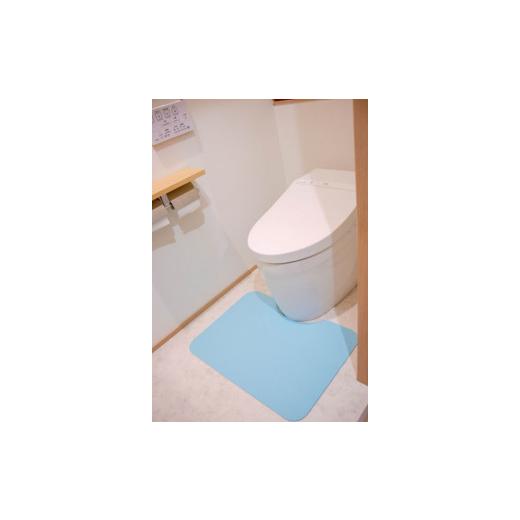 ふるさと納税 雑貨・日用品 滋賀県 草津市 洗濯いらず、ずれない、抗菌のふく楽 トイレマット (ミルキーブルー) ミルキーブルー