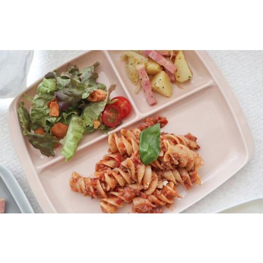ふるさと納税 食器・グラス 皿 岐阜県 瑞浪市  ピンク 美濃焼 ランチプレート クレスタ 取っ手付き 2枚セット ／ JS企画 ／ 小田陶器 AZAZ187 ピンクの画像
