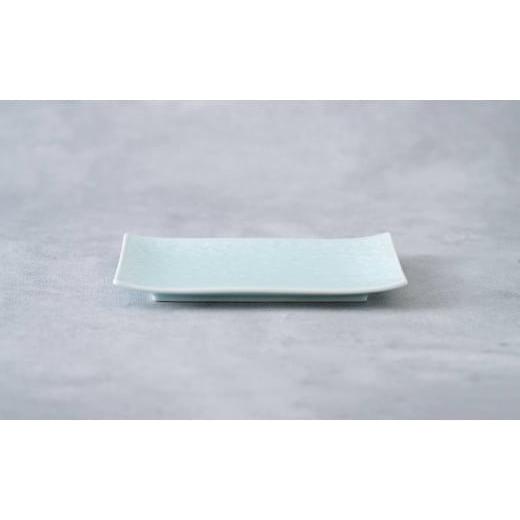 ふるさと納税 食器・グラス 皿 佐賀県 有田町 有田焼 青白磁更紗紋銘々皿（取皿） 貝山窯 食器 器 うつわ プレート デザート皿 青磁 A15-379の画像