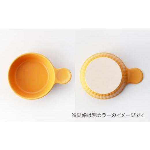 ふるさと納税 陶磁器・漆器・ガラス 岐阜県 土岐市  美濃焼 手付き 丸型 グラタン皿 グレージュ×アイボリー ワコー製陶所 おしゃれ ギフト プレゼント MGA008…の画像
