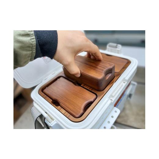 ふるさと納税 木工品・竹工品 千葉県 南房総市 木製キス釣り用餌箱3箱セット 木枠付 シマノフィクセルサーフ9L用 納期約3カ月 mi0037-0029 |  | 04