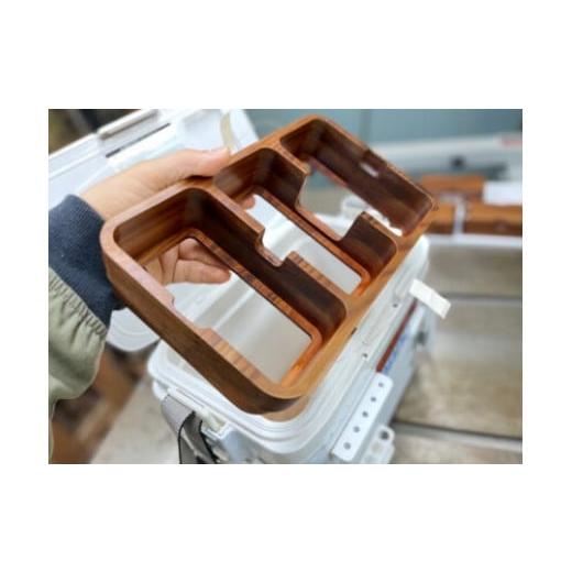 ふるさと納税 木工品・竹工品 千葉県 南房総市 木製キス釣り用餌箱3箱セット 木枠付 シマノフィクセルサーフ9L用 納期約3カ月 mi0037-0029 |  | 06