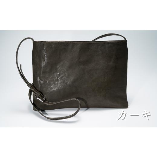 ふるさと納税 カバン ショルダーバッグ 埼玉県 草加市 カーキ 横長サコッシュ | 埼玉県 草加市 職人 手作業 上質 ギフト お祝い お洒落 革職人会山羊革 ゴー…