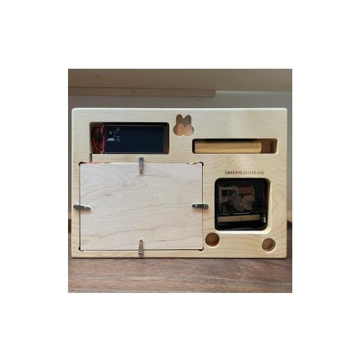 ふるさと納税 時計 千葉県 南房総市 木製 時計 写真立て LED照明 厚板一枚板 メッセーシ゛イラスト刻印 クロックフォトスタント゛ 記念日 メモリアル 受注生産… |  | 04