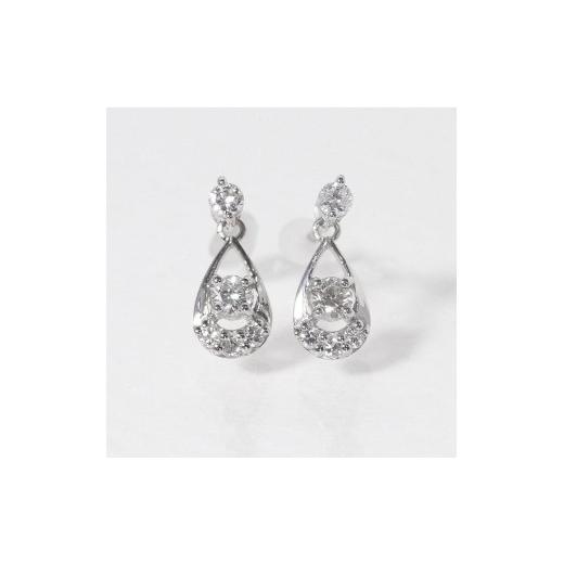 ふるさと納税 アクセサリー ピアス 山梨県 甲斐市 プラチナ Pt900 0.20ct 雫ダイヤモンドピアス プラチナ ダイヤモンド ピアス レディース アクセサリー ファ…の画像