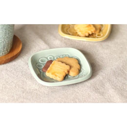 ふるさと納税 食器・グラス 小皿 岐阜県 瑞浪市  美濃焼 スクエアプレート ペアセット BIRDS' WORDS SQUARE PLATE 105 サックスブルー × アンバーブラウ…の画像