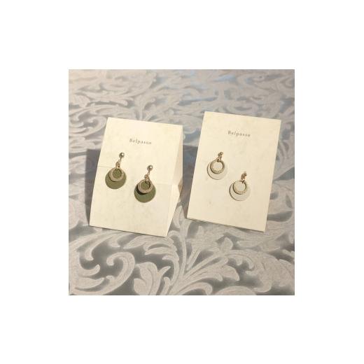 ふるさと納税 アクセサリー ピアス 東京都 新宿区 革で作るBelpassoのイヤリング・ピアス(イヤリング ホワイト) アクセサリー 革 イヤリング ピアス ハンド…