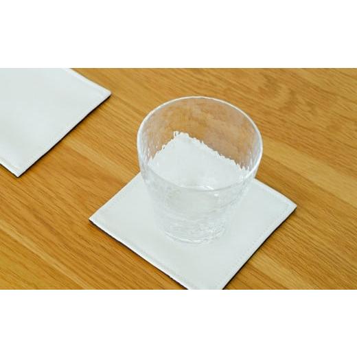 ふるさと納税 雑貨・日用品 インテリア 千葉県 野田市 No.219-01 PVCレザーコースター「LEST」(ホワイト) / 雑貨 日用品 インテリア 千葉県 ホワイト